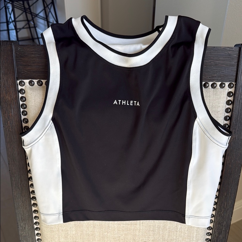 Athleta Black and White Women's Top